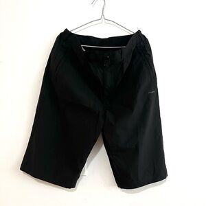 Men’s shorts with 4 pockets